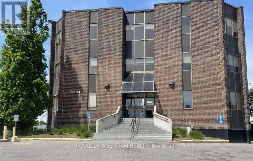 Ll22 - 1701 Woodward Drive, Ottawa